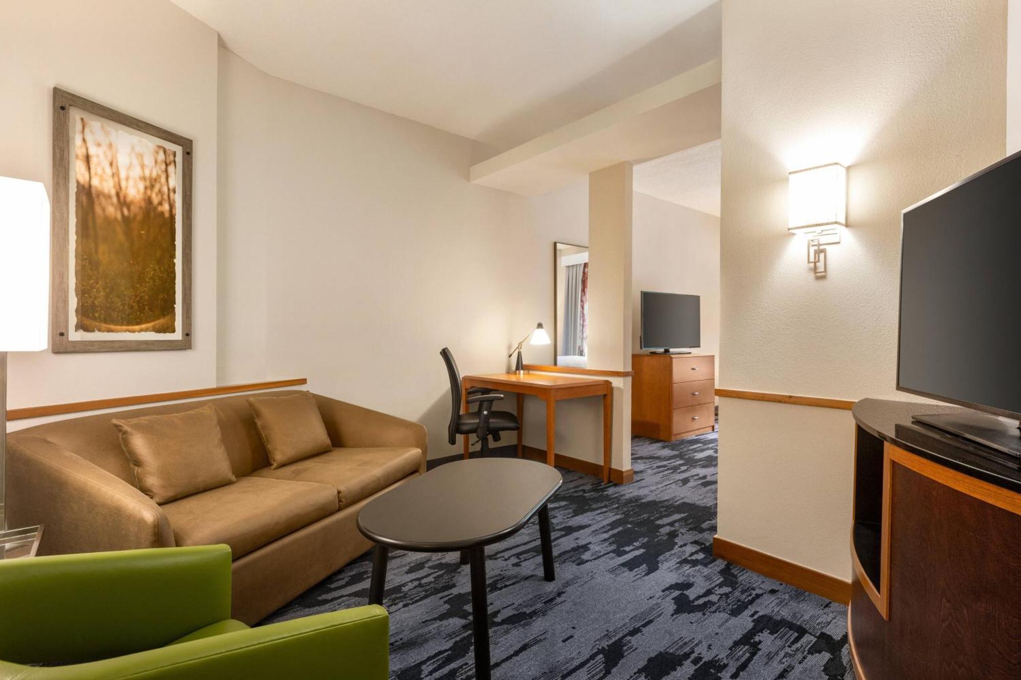 Fairfield Inn & Suites Jacksonville West/Chaffee Point Exteriör bild