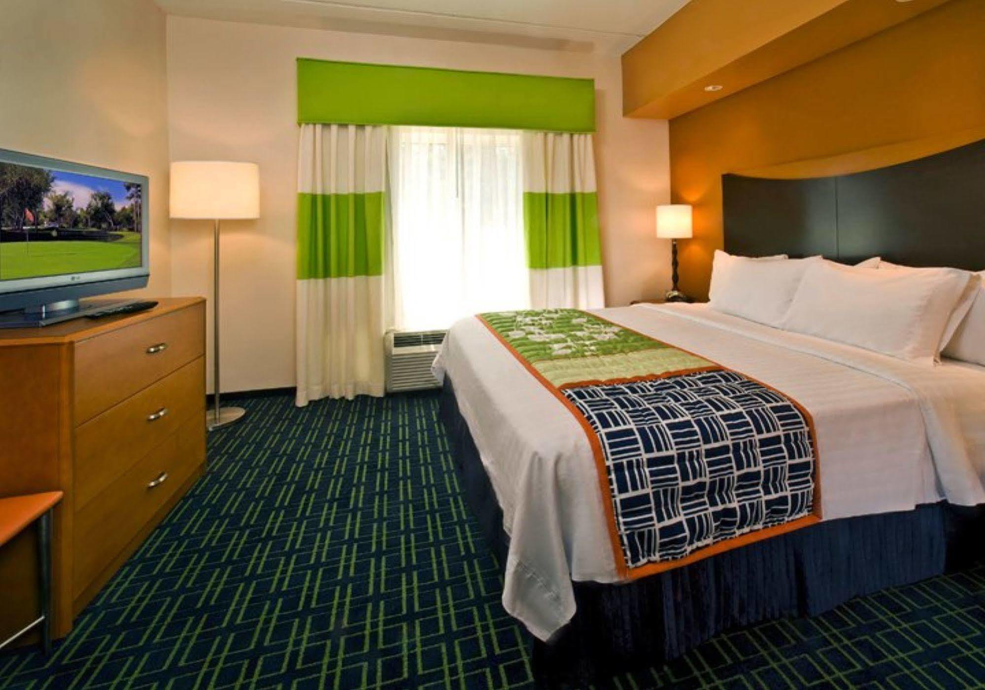 Fairfield Inn & Suites Jacksonville West/Chaffee Point Rum bild
