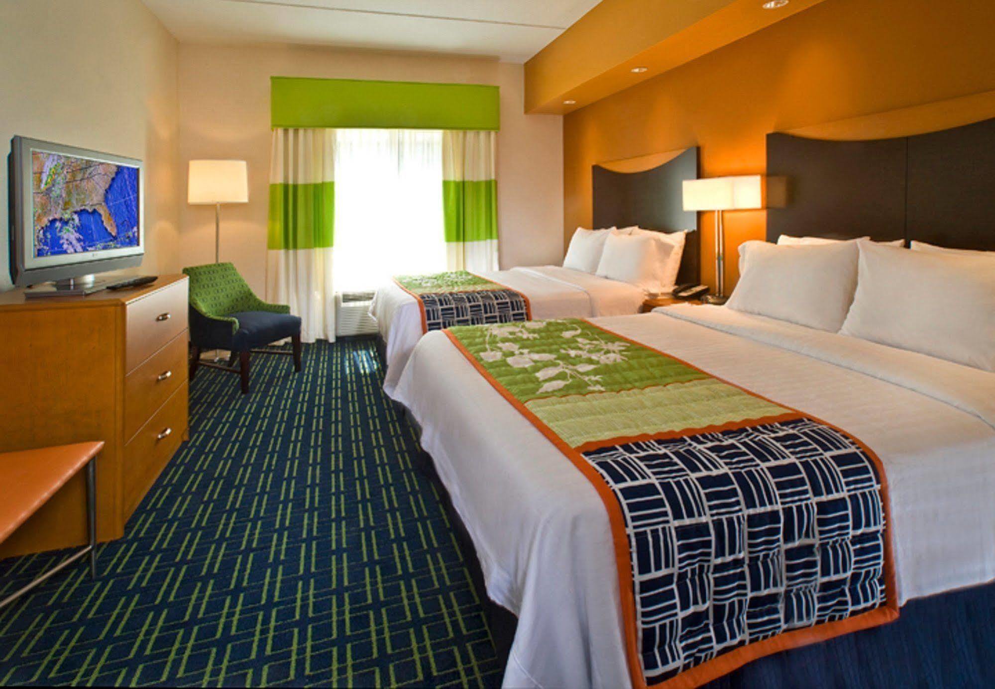 Fairfield Inn & Suites Jacksonville West/Chaffee Point Exteriör bild